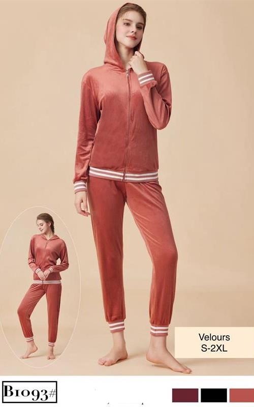 B1093 Pijama juvenil de velours para mujer.