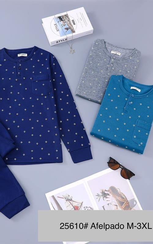 25610 Pijama afelpado estampado para hombre.