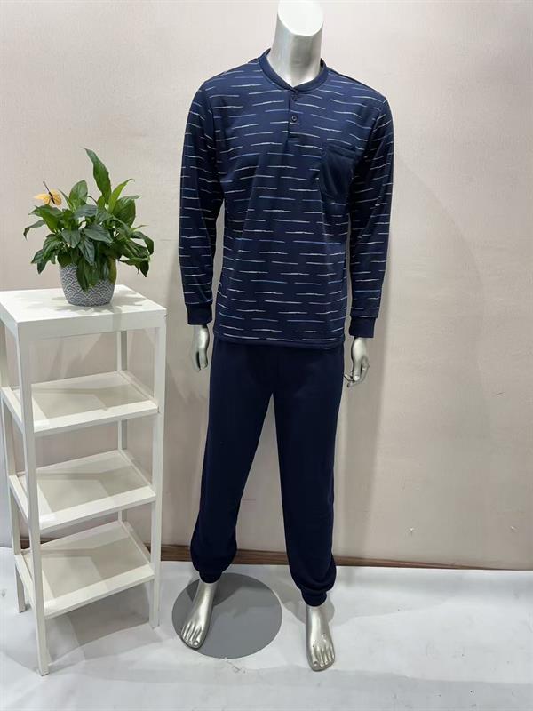 016-92 Pijama afelpado de hombre.