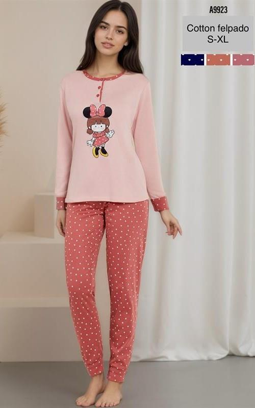 A9923 Pijama de algodón estampado para mujer.